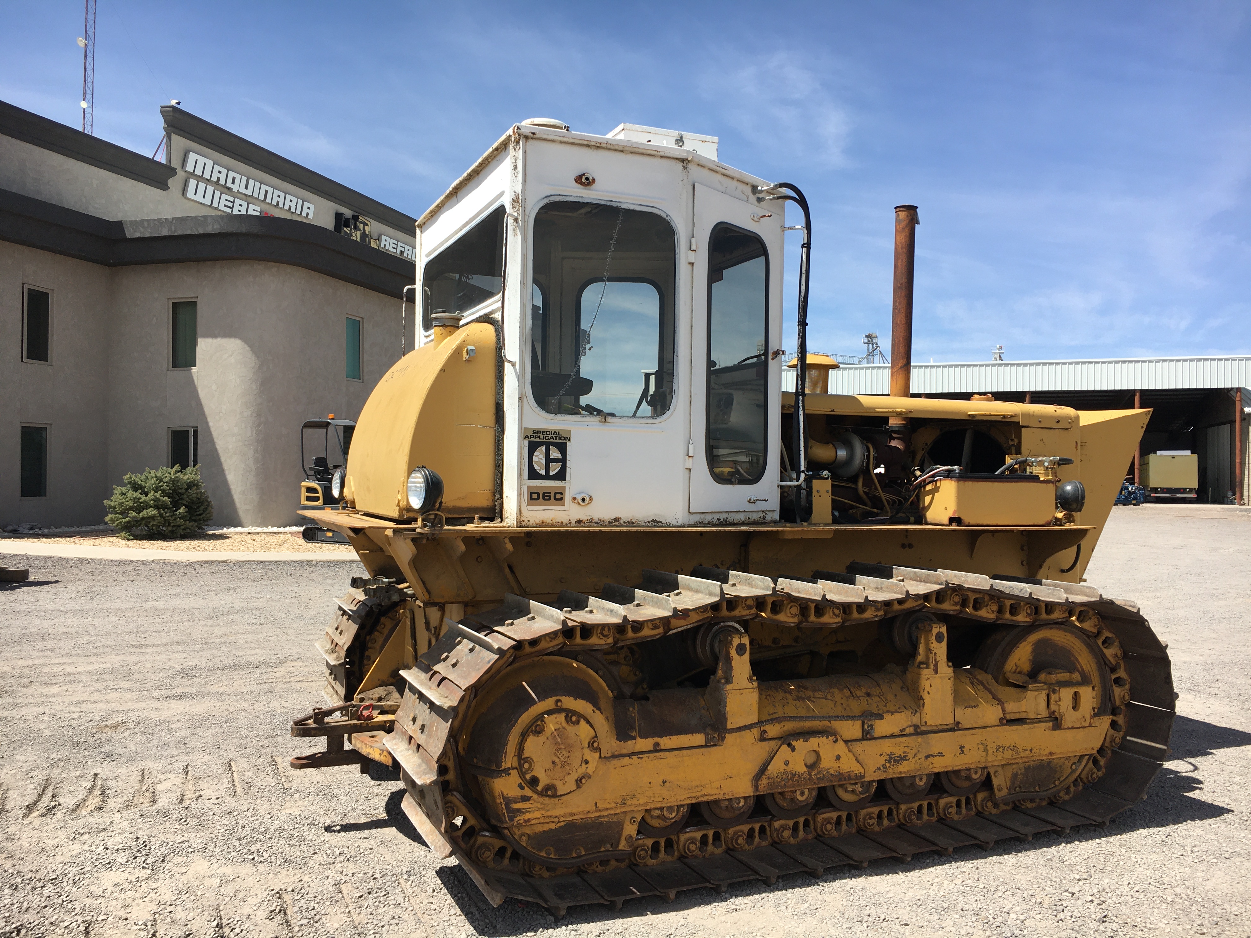 ./imagenes/INVOICE/2019/16680/TRACTOR CAT D6C (3).JPG